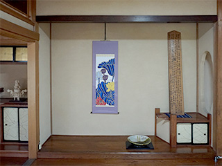 京都・青蓮院門跡華頂殿の襖絵-蓮-三部作の手ぬぐいを掛け軸にしました